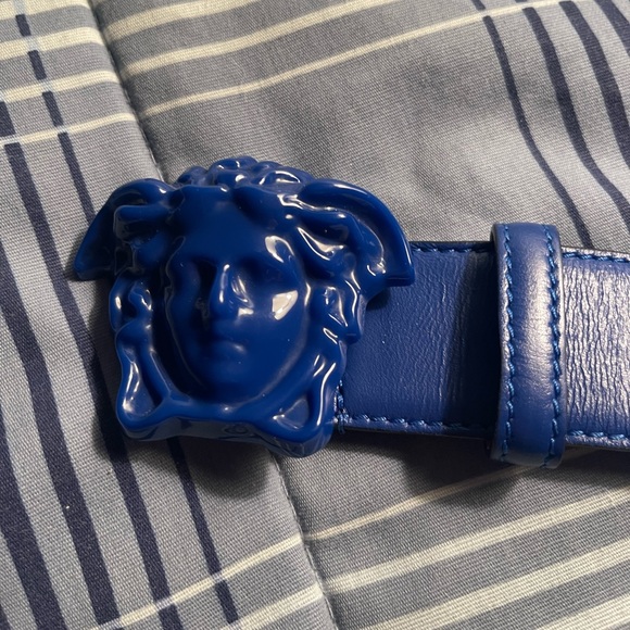 blue versace belt